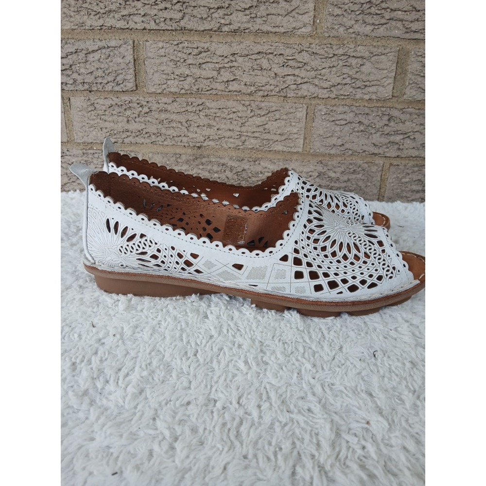 Spring Step Women's White Leather Brandal Slip-on Comfort Sandals Sz 40 US 9.5